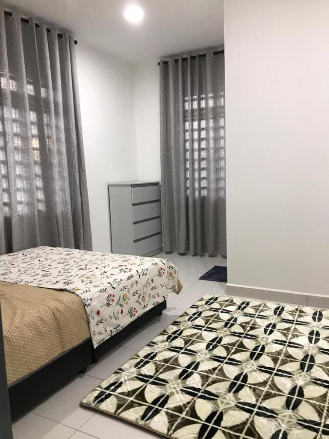 Baituljannah Homestay Batu Pahat Kültér fotó